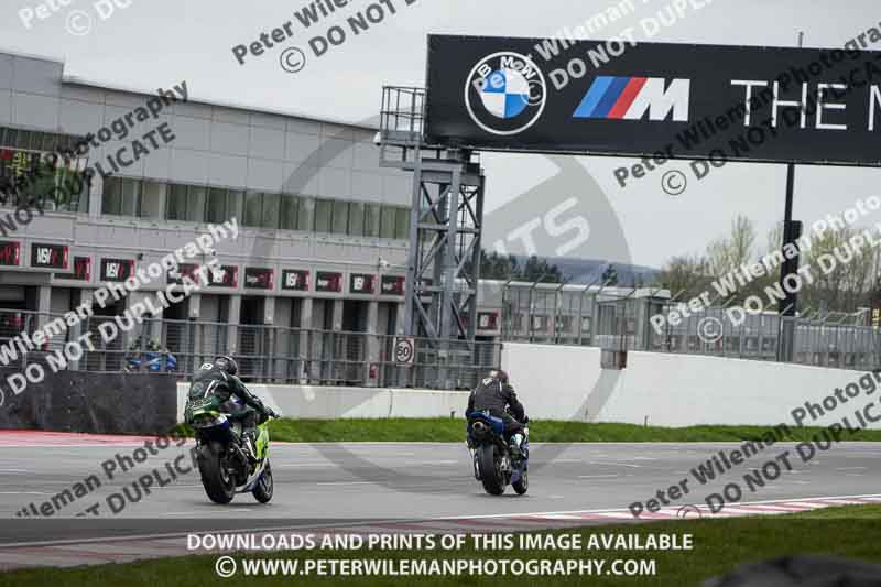 donington no limits trackday;donington park photographs;donington trackday photographs;no limits trackdays;peter wileman photography;trackday digital images;trackday photos